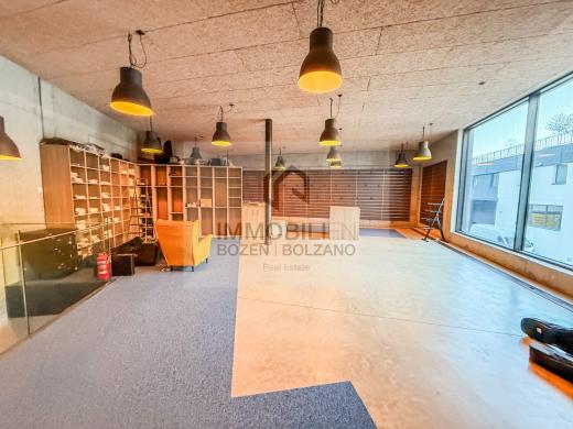 Gewerbe kaufen Bozen gross vb6klfxgeupq