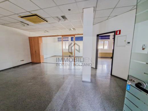 Gewerbe mieten Bozen gross j1msa8dpvek3