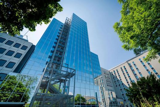 Gewerbe mieten Frankfurt am Main gross 081g96vyqriz
