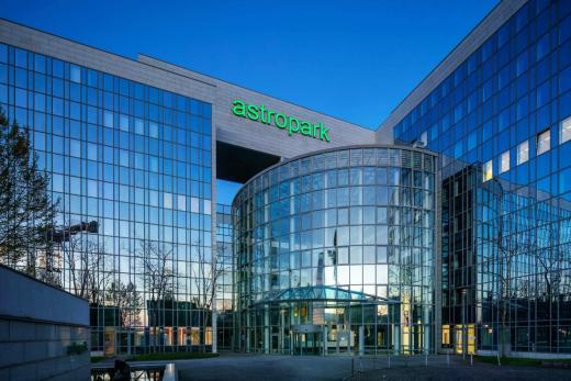 Gewerbe mieten Frankfurt am Main gross uv4q1dj82aaw