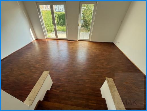 Haus Berlin gross 8u5whhfmxcst