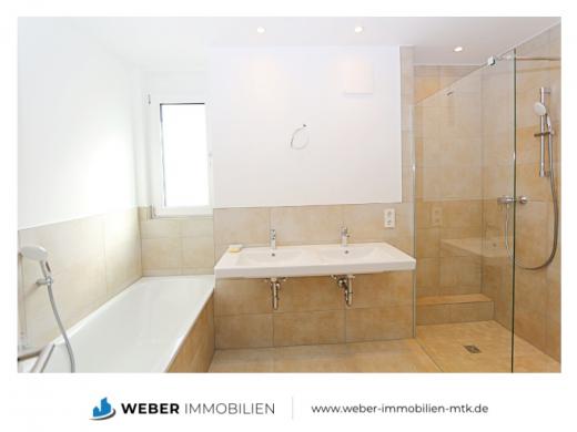 Haus Hattersheim am Main gross 63b5tc5jy27u