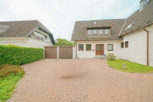 Haus Ratingen gross 1idbylb7d12k