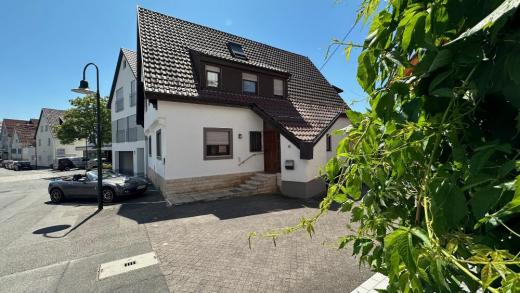 Haus Steinenbronn gross wefxuj8xb2od