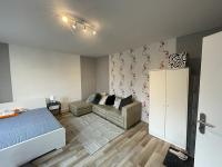 Gewerbe kaufen Hof klein 1x6ekrzckjzm