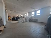 Gewerbe kaufen Solymár klein 8vo7w2jykfiz