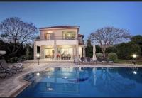 Haus Argaka klein fxrhae97iw5z