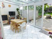 Haus Düsseldorf klein 9fau23ff11zg