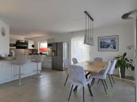 Haus Erfurt klein g3b8mu1afrlr