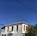 Haus kaufen Chani Alexandrou klein eul0k6bwyxvx