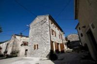 Haus kaufen Motovun klein dz7yt1zsgf0j