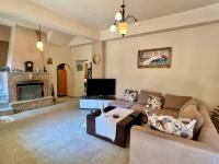 Haus kaufen Neapoli klein 5fqkd3ru8vcp