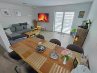 Haus Marlow klein p9aogj4vqxfi