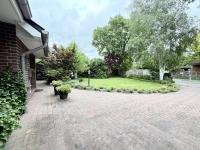 Haus Westoverledingen klein iwgq74sv0ezs