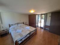 Wohnung kaufen Douliana klein p05c8khodwz8