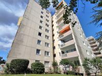 Wohnung kaufen Friedrichsdorf (Hochtaunuskreis) klein ougpicjcjt86