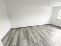 Wohnung mieten Adelsdorf (Landkreis Erlangen-Höchstadt) klein r2ebvg1feogw