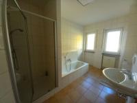 Wohnung mieten Hof klein f3zcvc6z14l2
