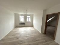 Wohnung mieten Hof klein q5lu6rn8259d