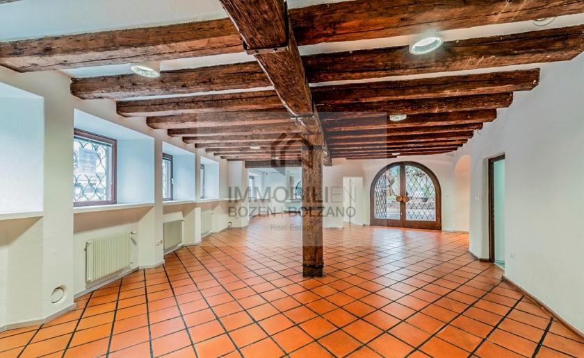 Gewerbe kaufen Bozen max mvz4w4jxxvwb