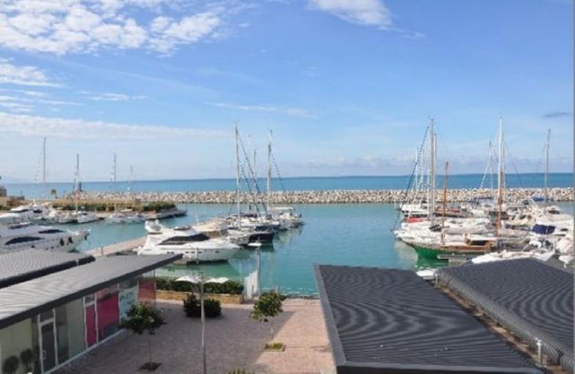 Gewerbe kaufen San Vincenzo max lpue5ng8x8n9