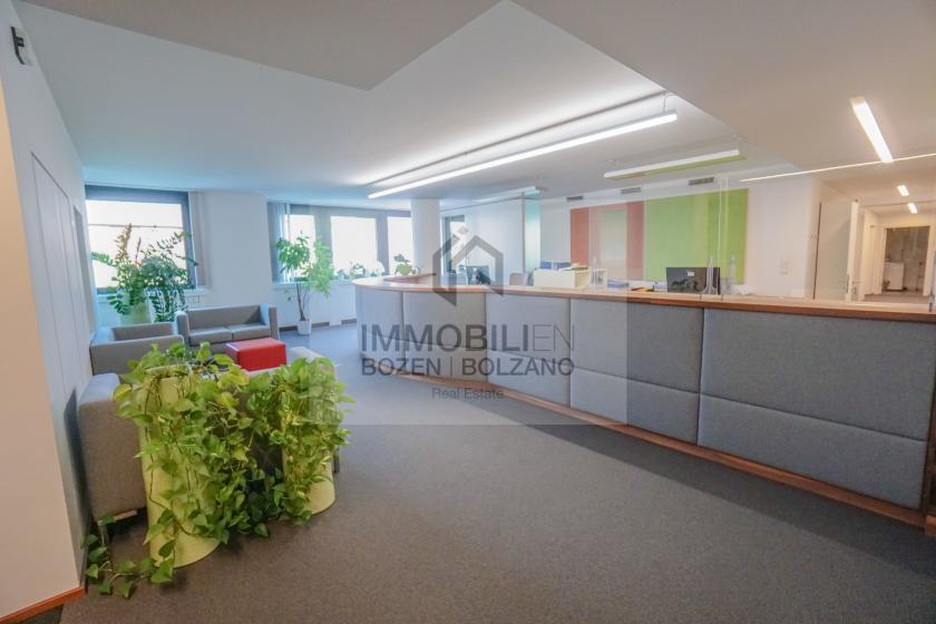 Gewerbe mieten Bozen max 67uj5kn5fudb