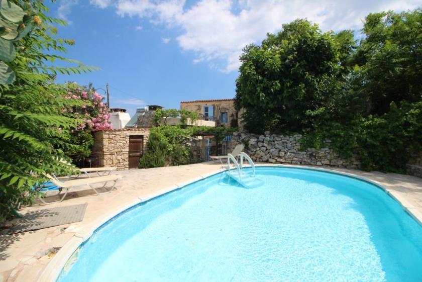 Haus kaufen Aspro max vf2kovl6h3j3