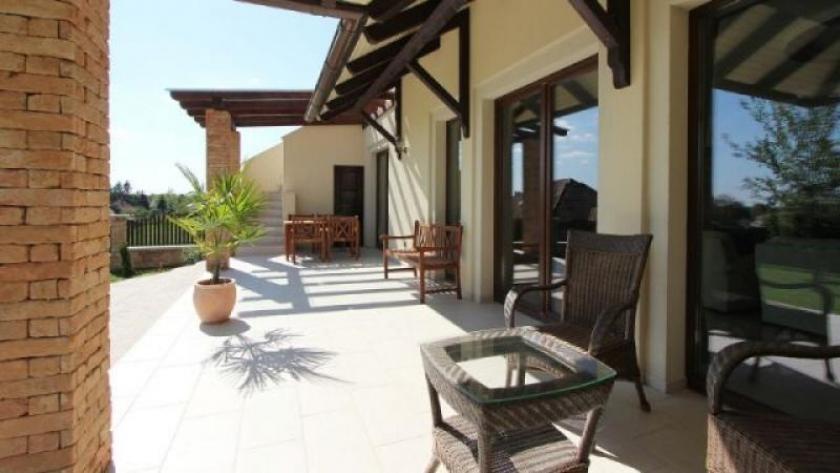 Haus kaufen Gyenesdias max yhgn9x59yhc6