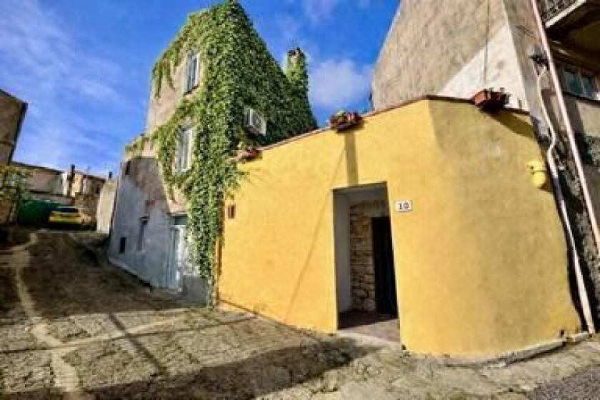 Haus kaufen Laconi max ibtmzx4yaffk