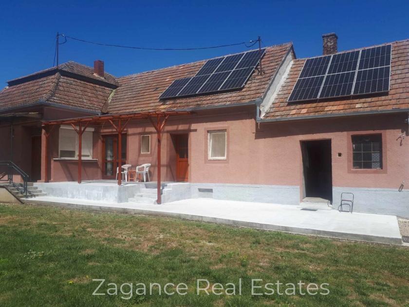 Haus kaufen Vág max bhues5tcvs4h