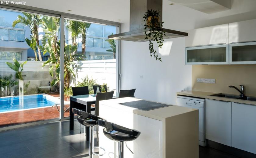 Haus Larnaca max 63p2cqgh30sb