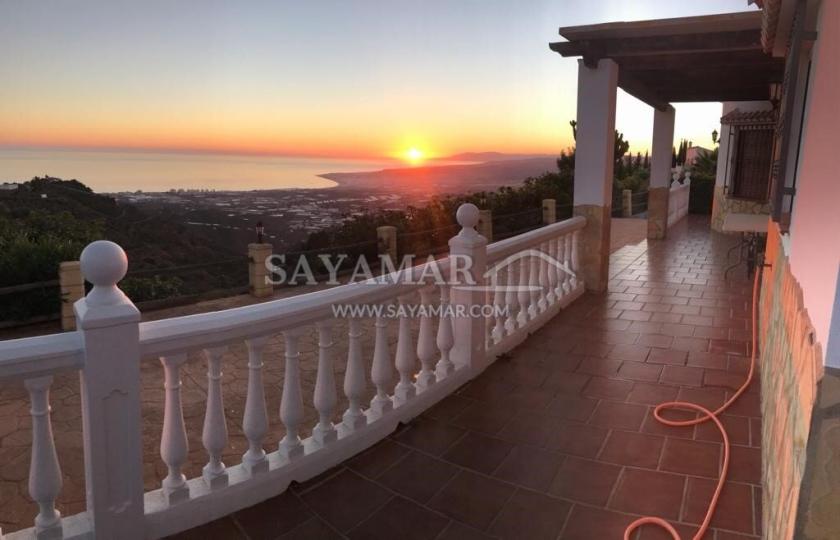 Haus Sayalonga max slxn0vk69c3b